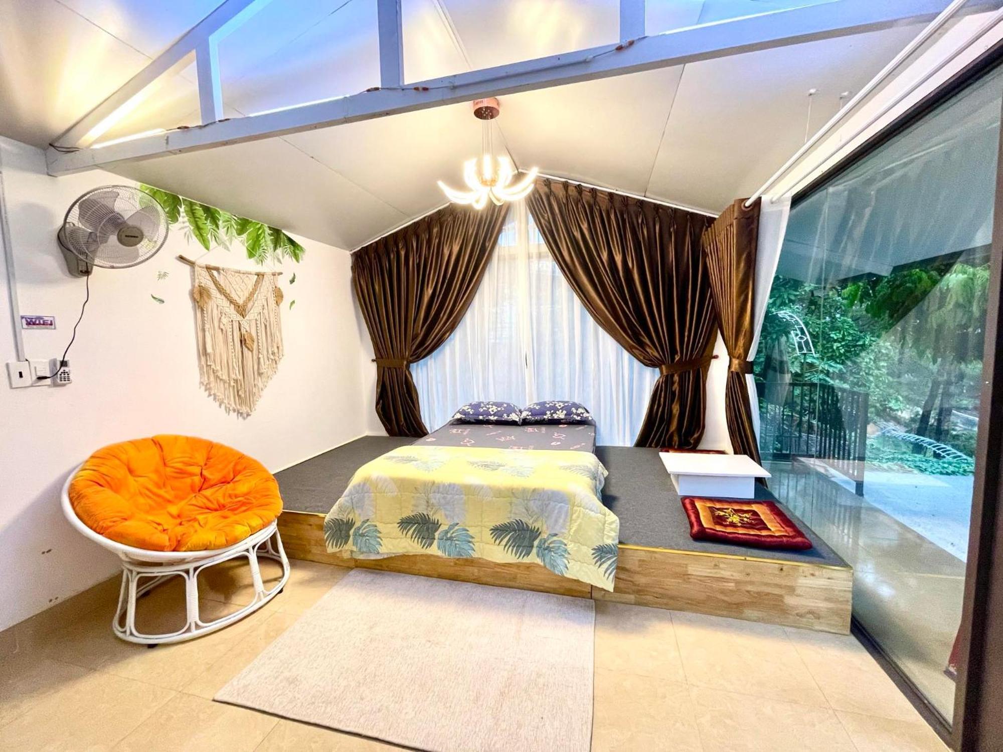 Lake View Homestay Pleiku Exterior photo